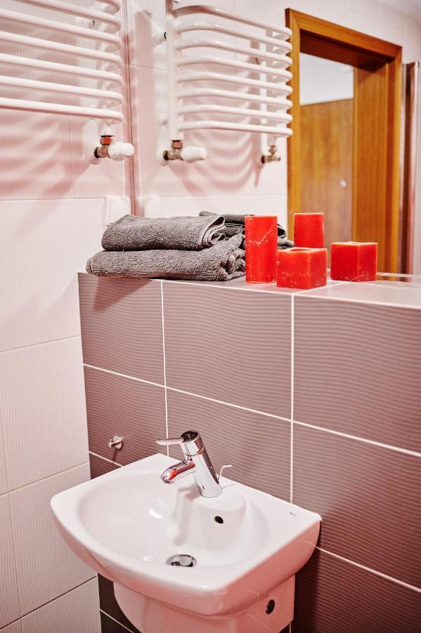 Apartment Bukowa 6 *
